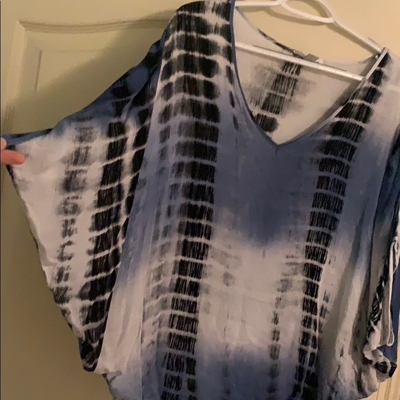 Patterned blouse - Picture 3 of 4